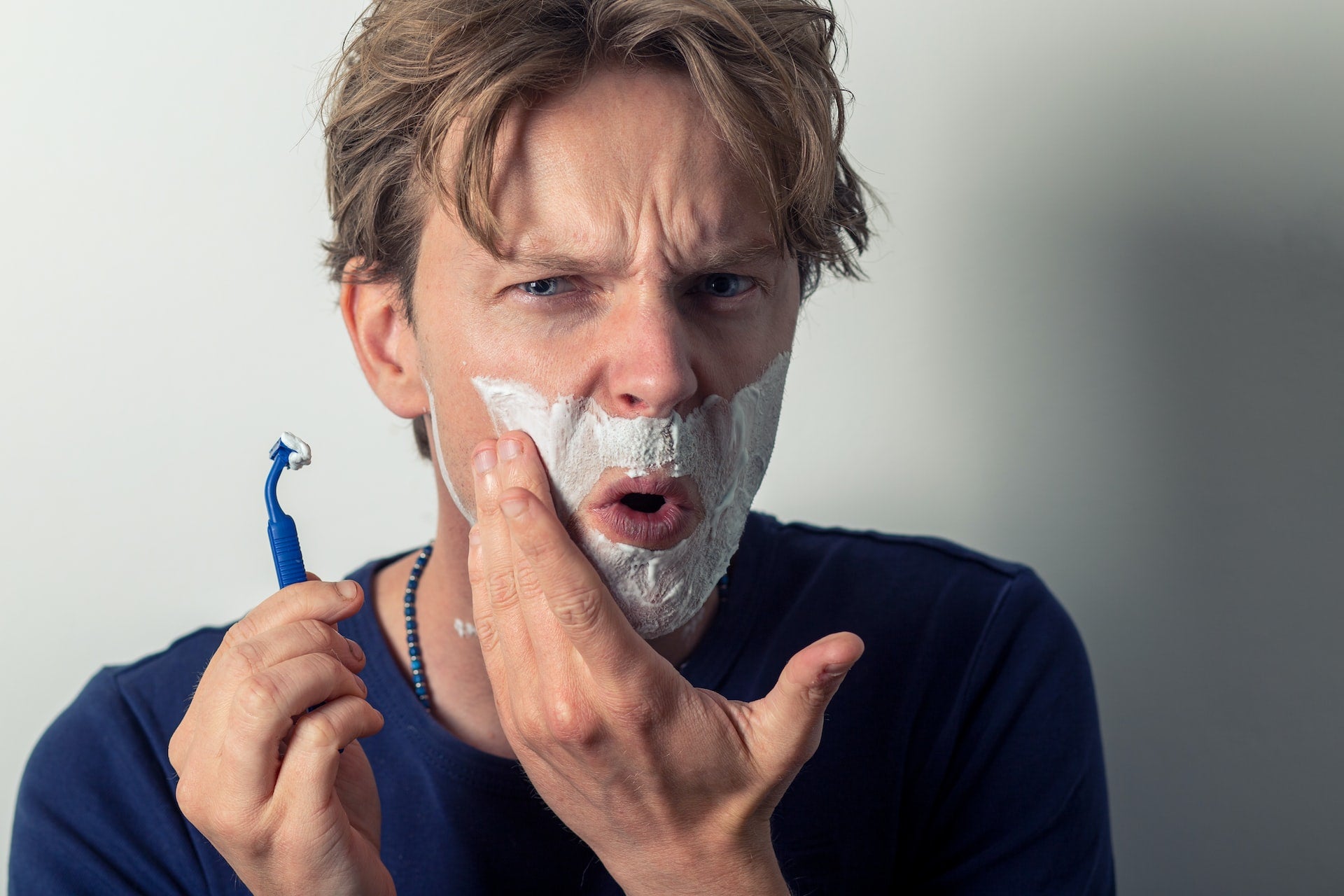 Some Valuable Tips to Help You Prevent Pimples after Shaving