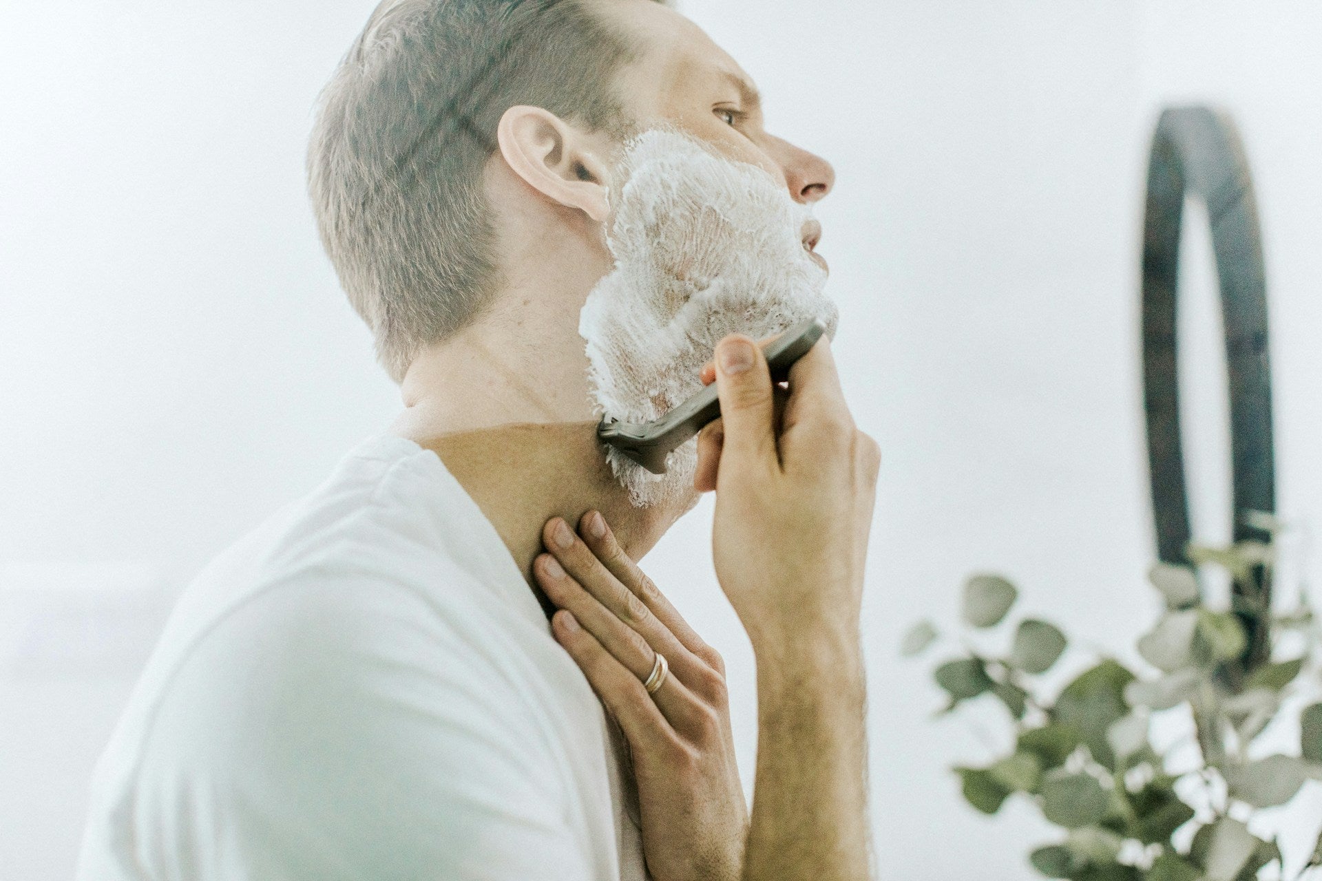 Effective Solutions for Dry Skin Under the Moustache